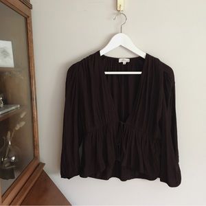 ARITZIA Wilfred Shanina Cropped Tie Front blouse in Noble